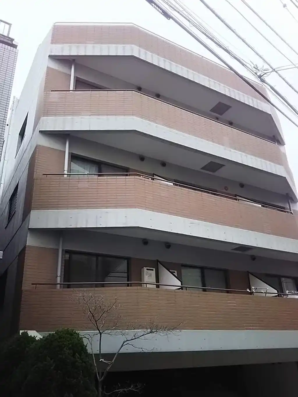 ワイズハウス 外観