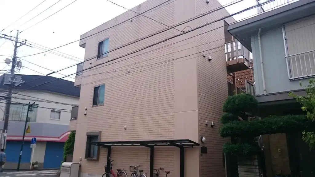 アンプルルーフェールK 外観