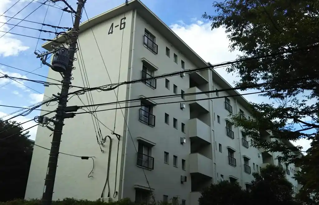 たまプラーザ住宅4-6号棟 外観