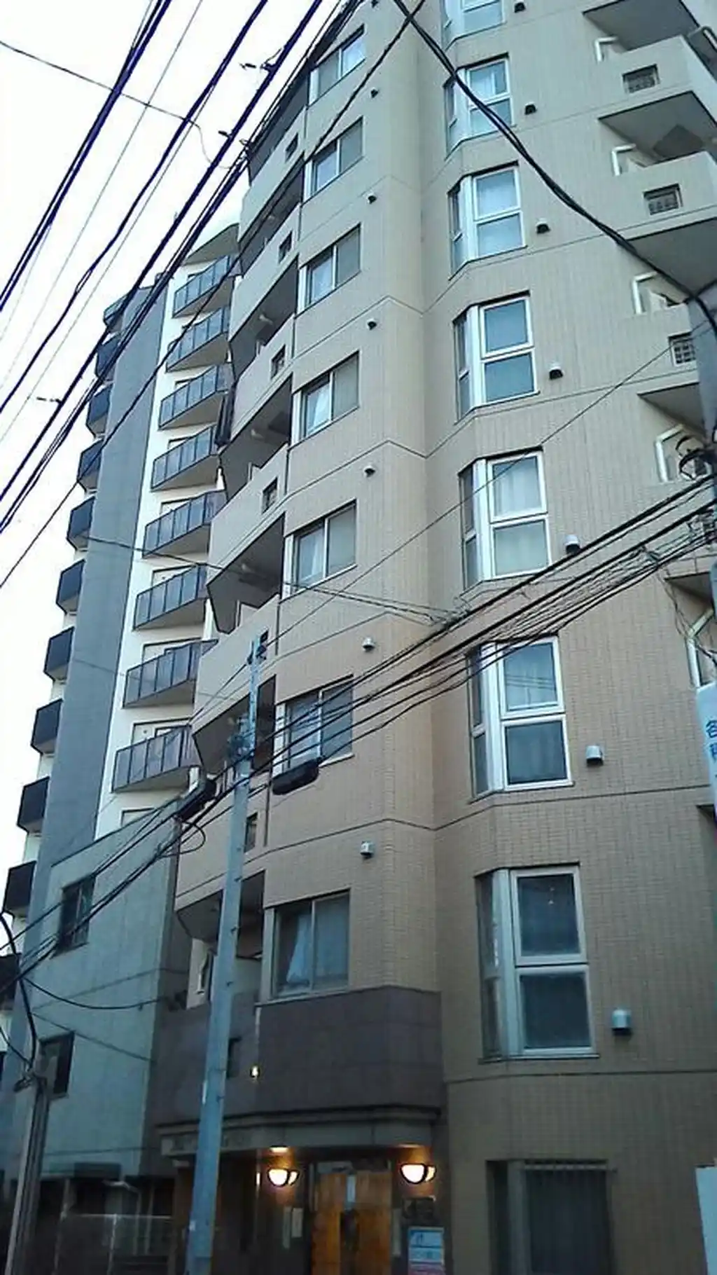 スカイコート市ヶ谷柳町 外観