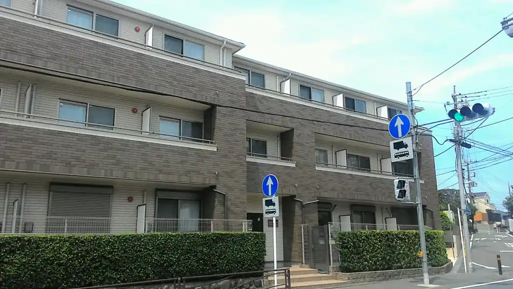 ラビュート鷺沼 外観
