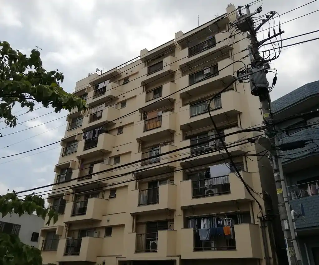 パラスト梅ケ丘 外観
