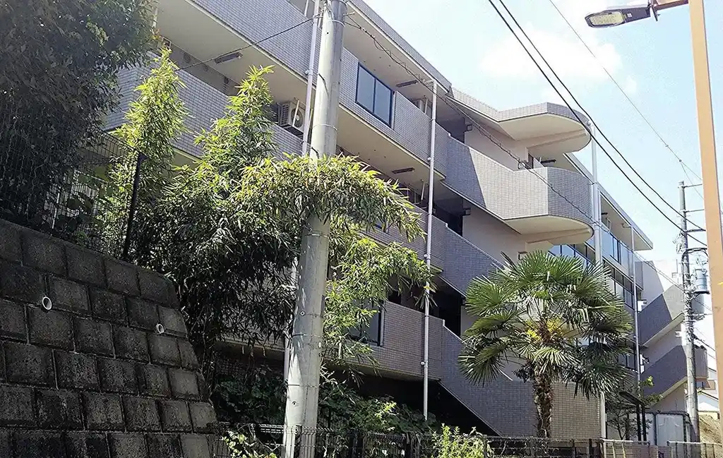 ヴィクトワール多摩 外観