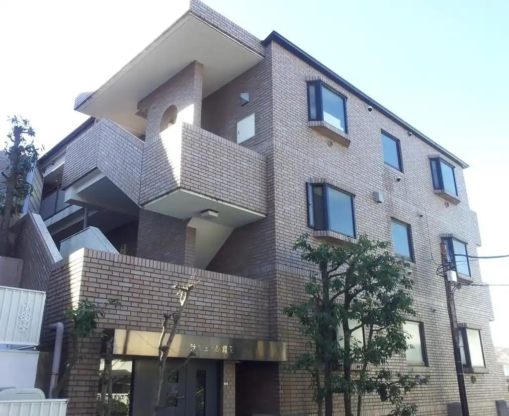 ラヴェール鷺沼 外観