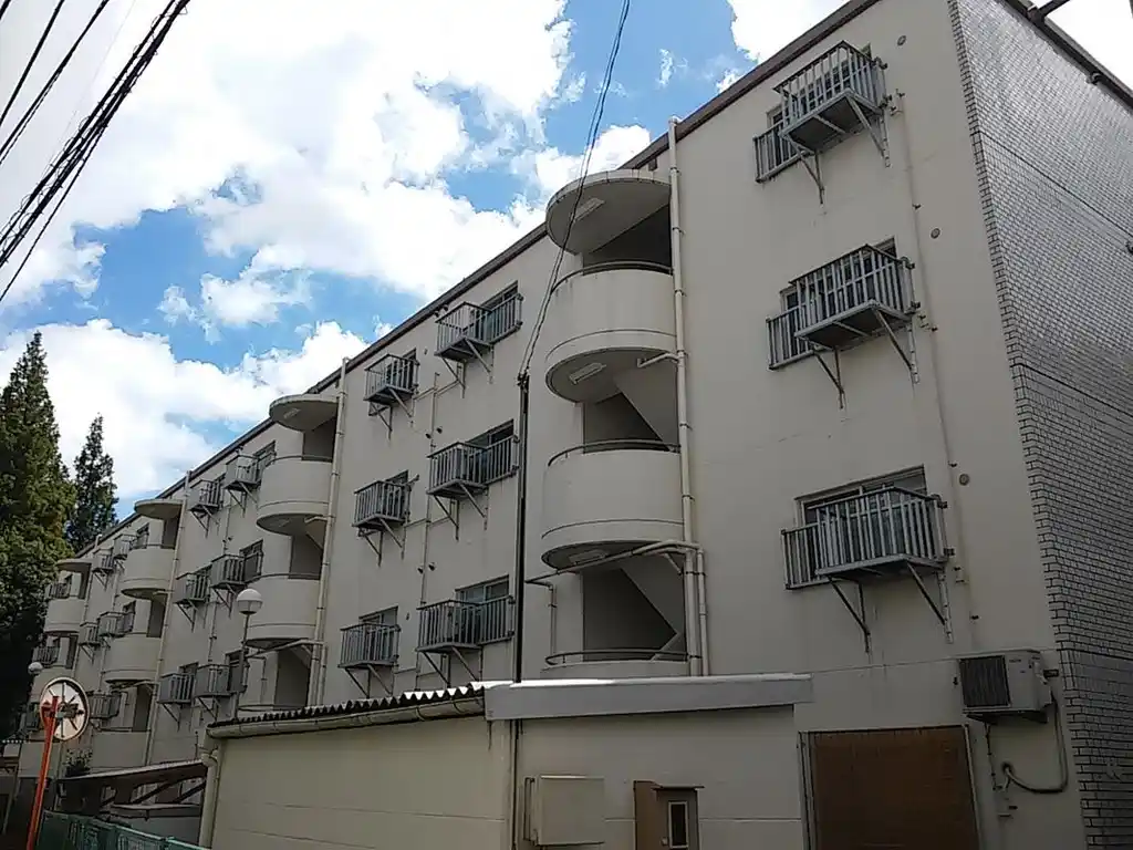 エンゼルハイム大倉山 外観