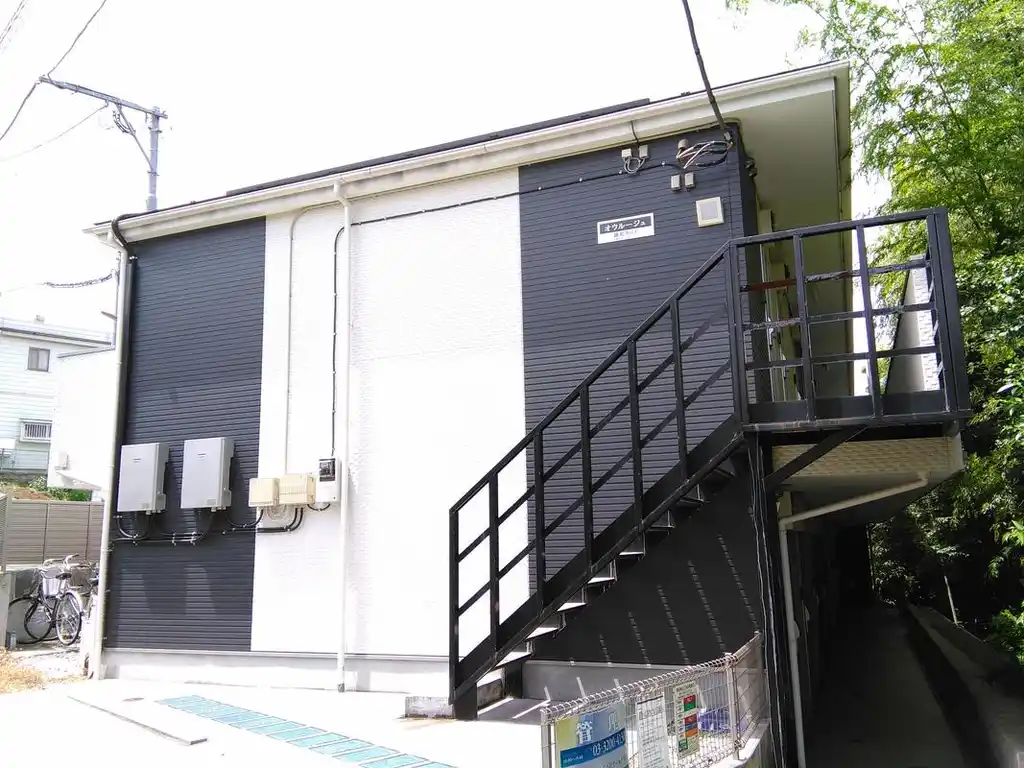 オウルージュ読売ランド 外観