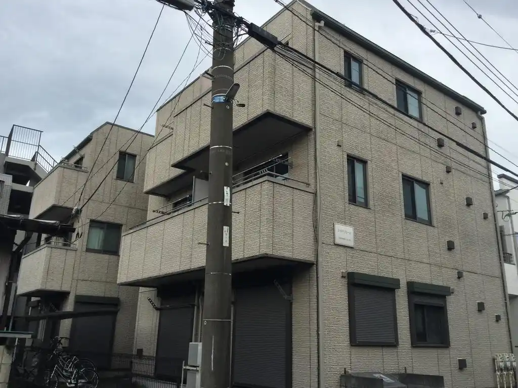 シャトウ・ドミール 外観