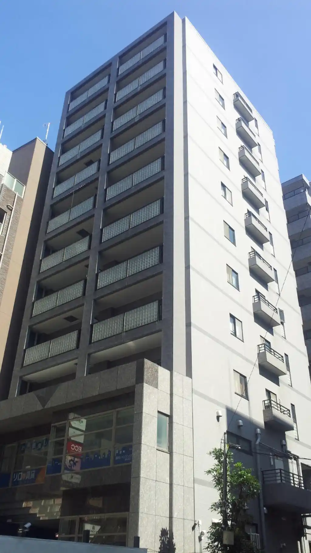 コートプラザ調布 外観