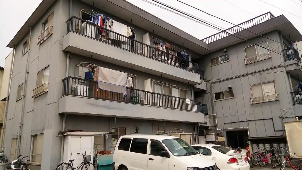 和伸ハイツ 外観