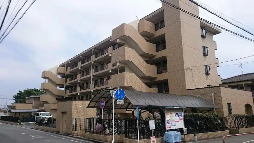 グランドールアリス戸田 外観
