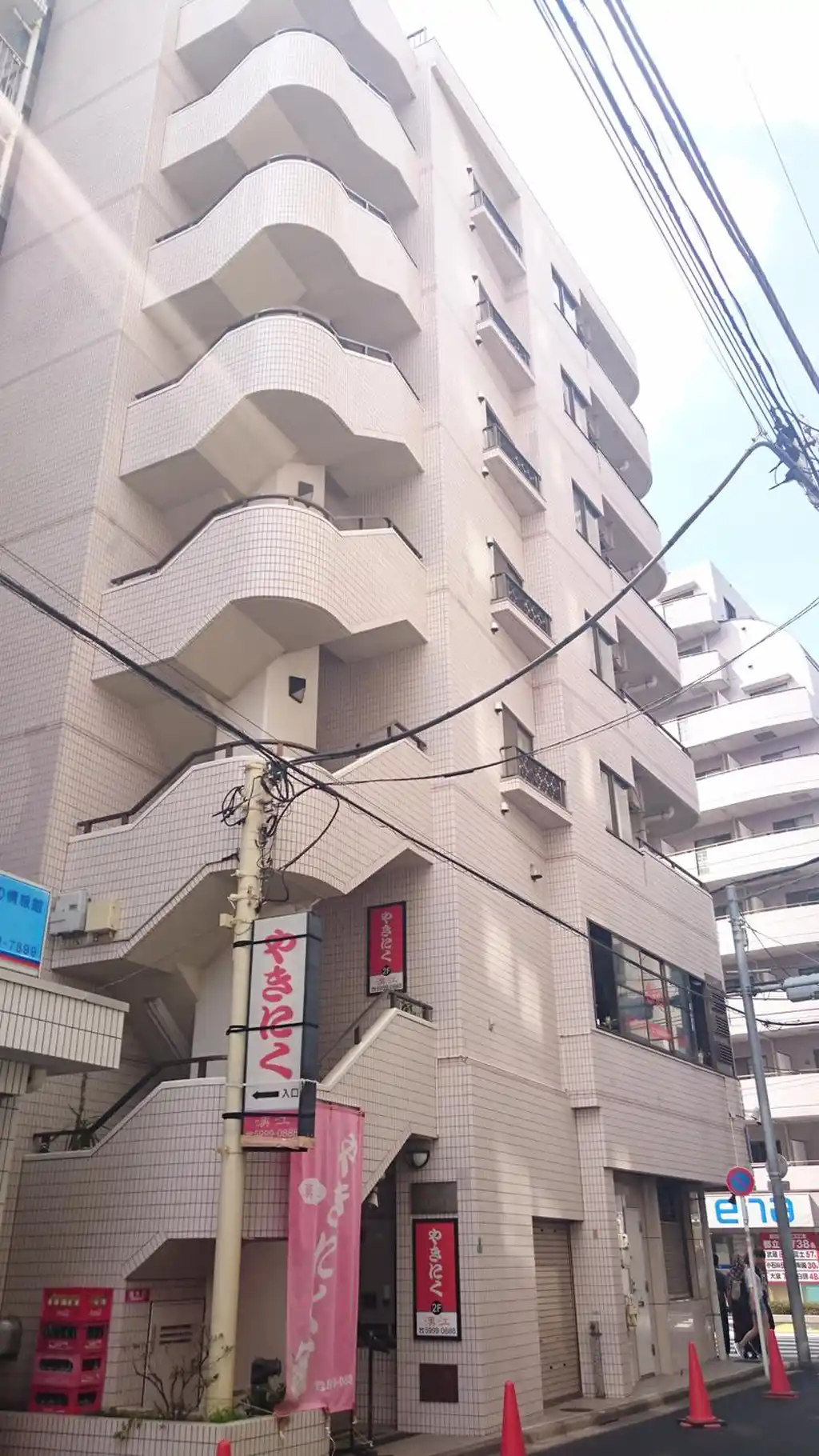 シャトルハイツ 外観