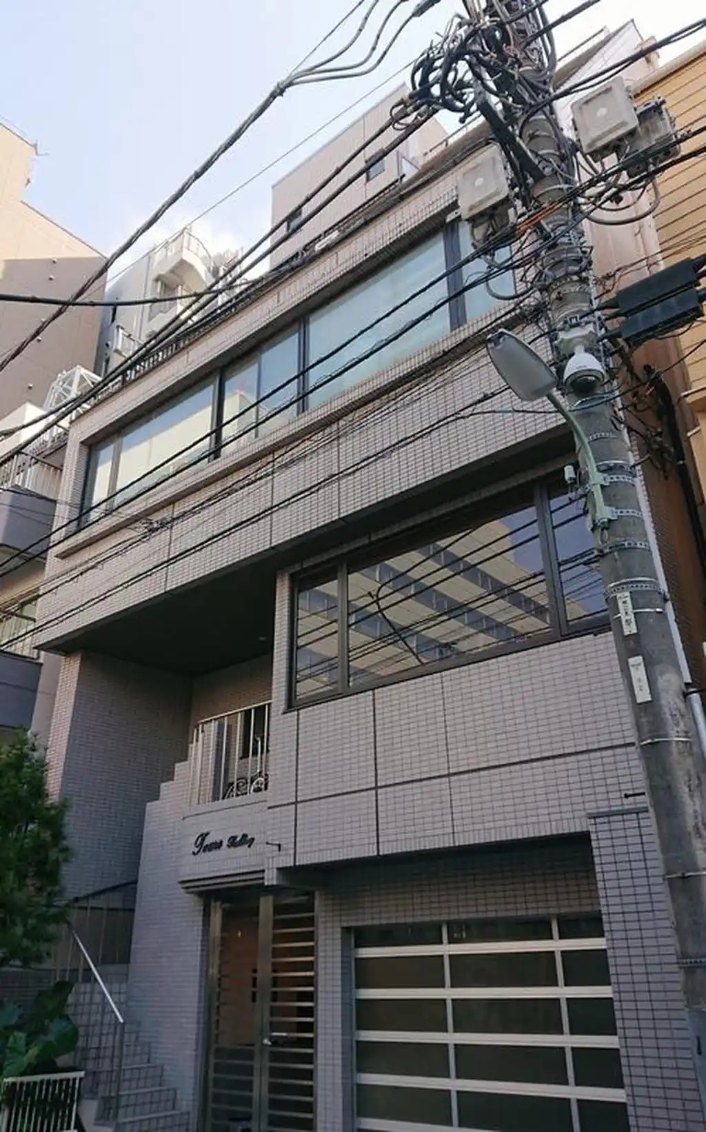 トモビルディング 外観