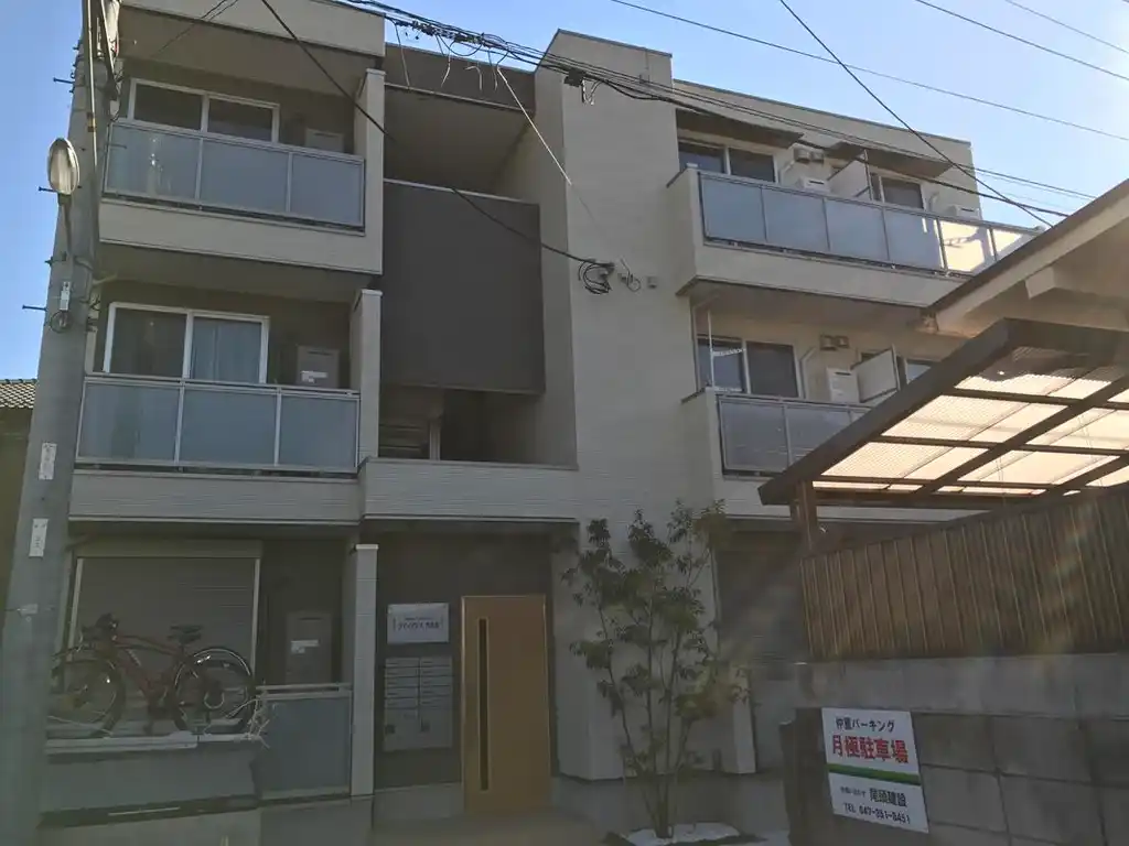 ラディアンス当代島 外観