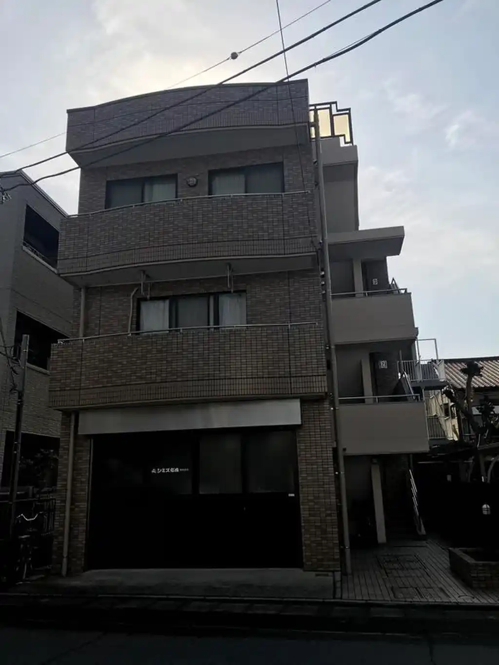 KIビル 外観