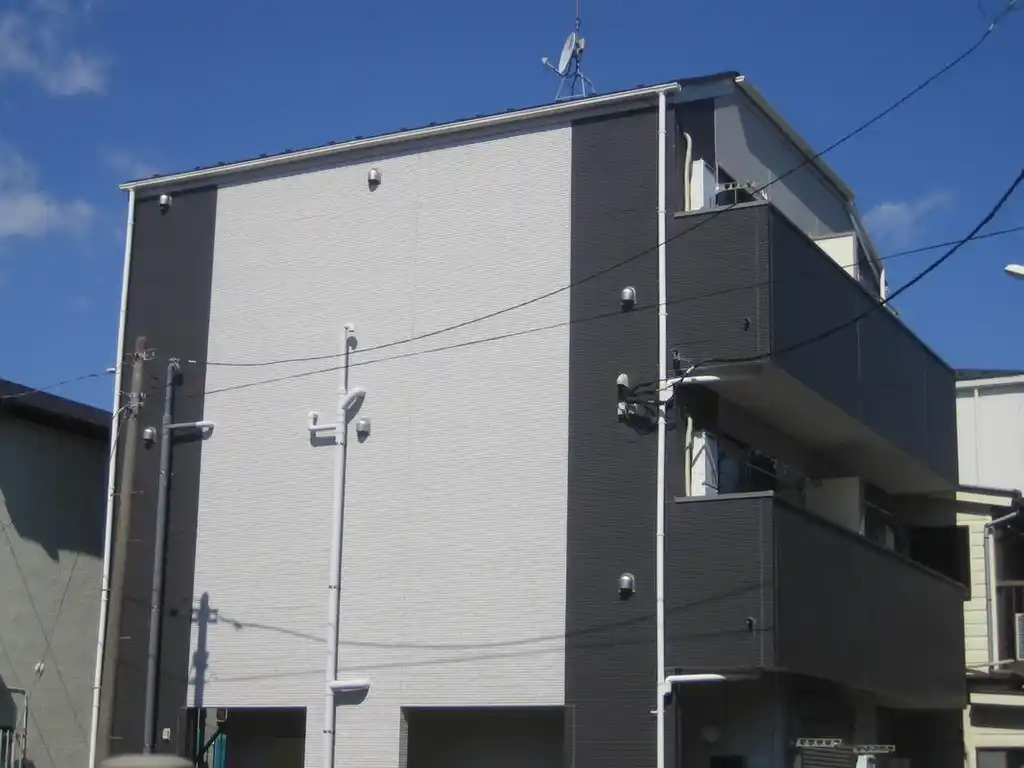 メゾンドール横濱弘明寺 外観