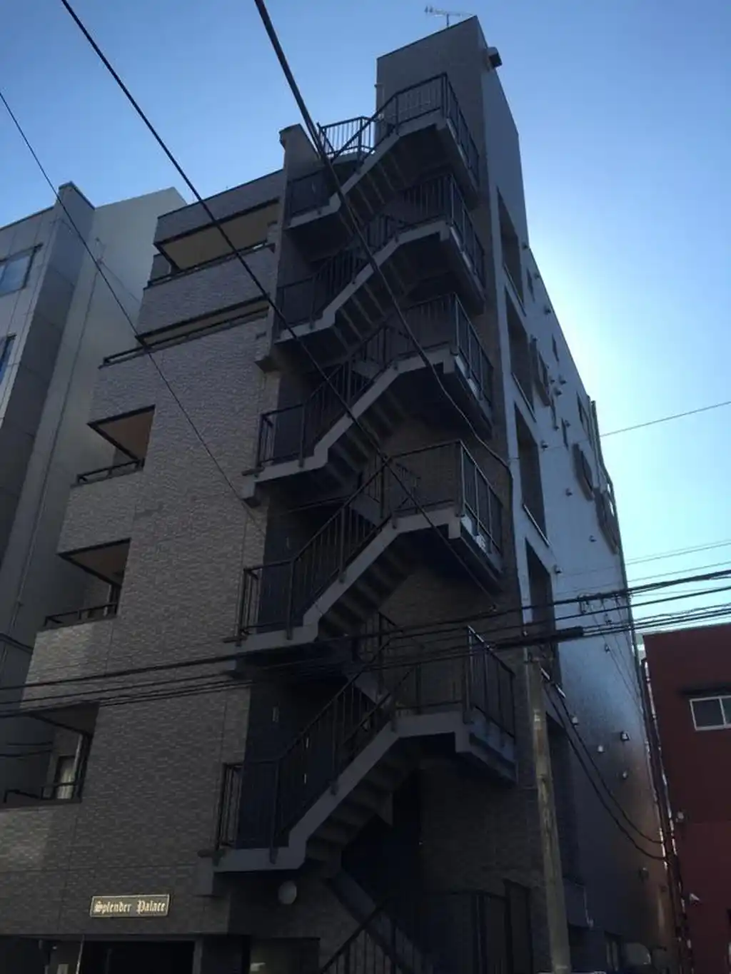 スプレンダーパレス 外観