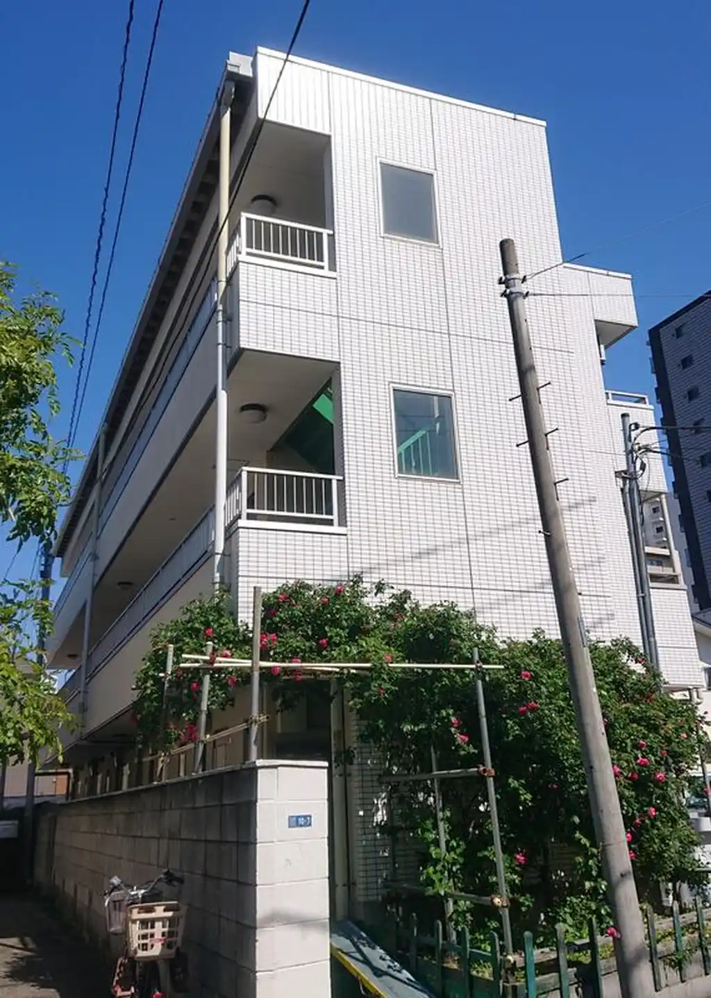 シャイン王子神谷 外観