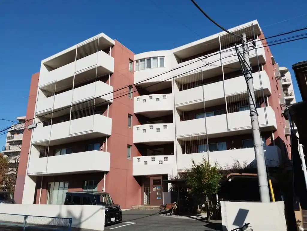 マルシェル館 外観