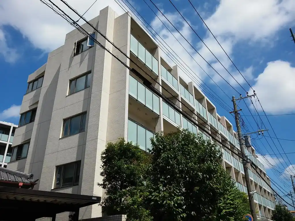 プラウド新川崎 外観