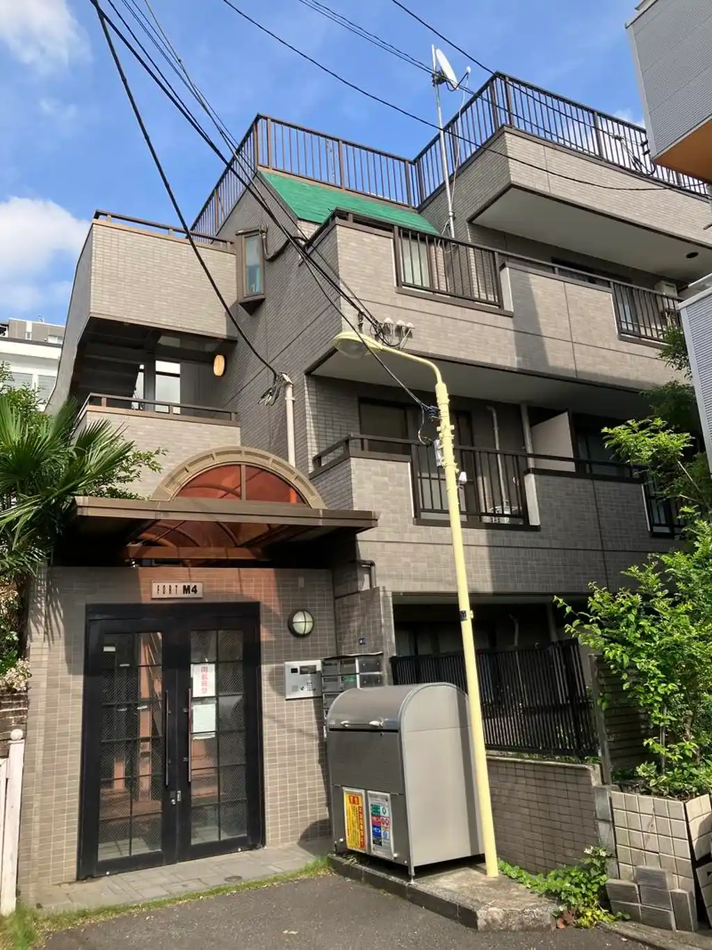 FORTM4 外観