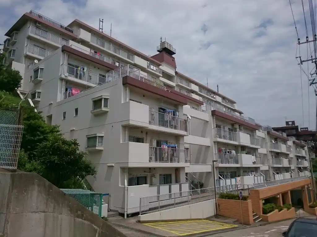 ハイラーク上大岡 外観