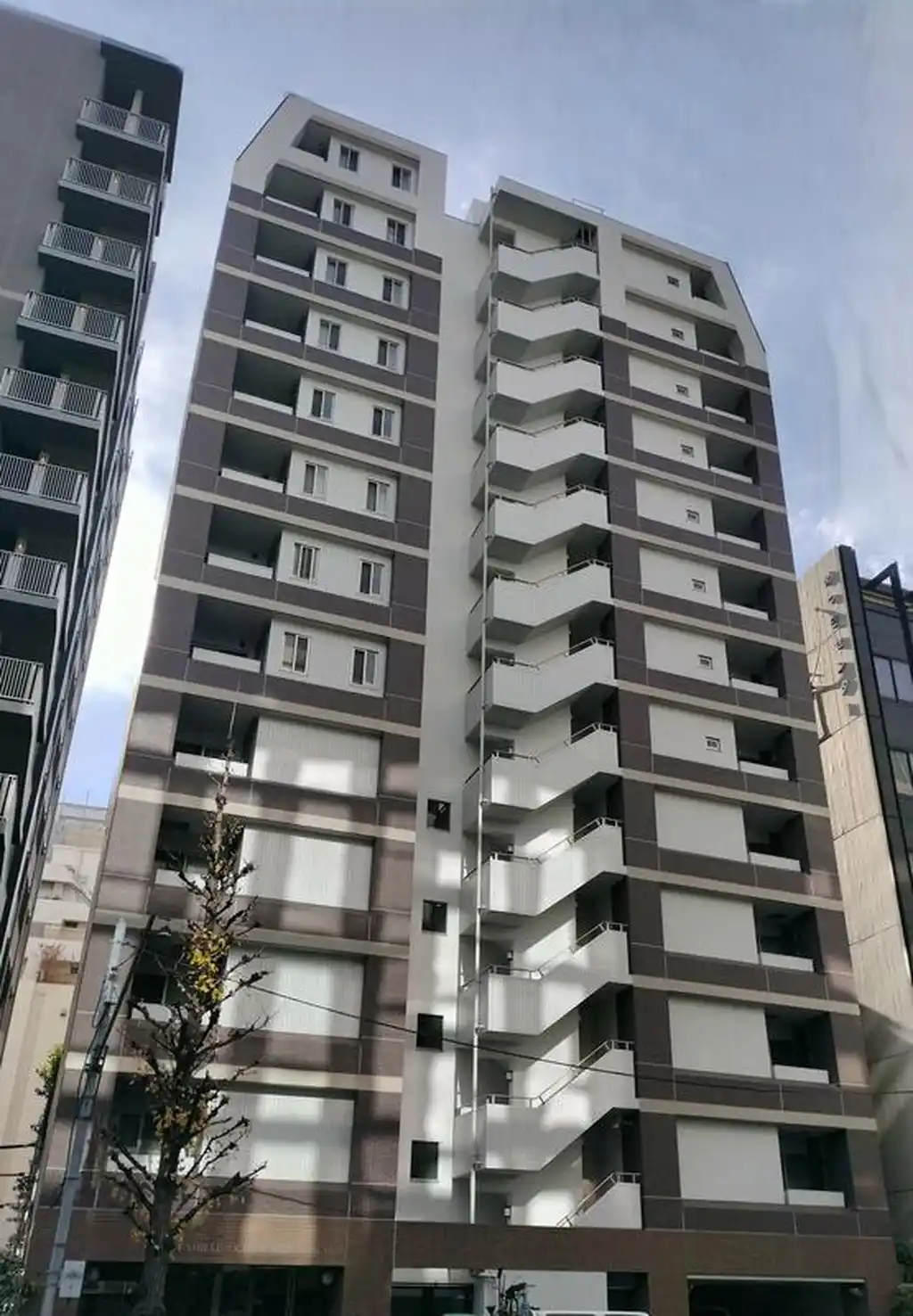 FAMILLEOCHANOMIZUANCHER 外観