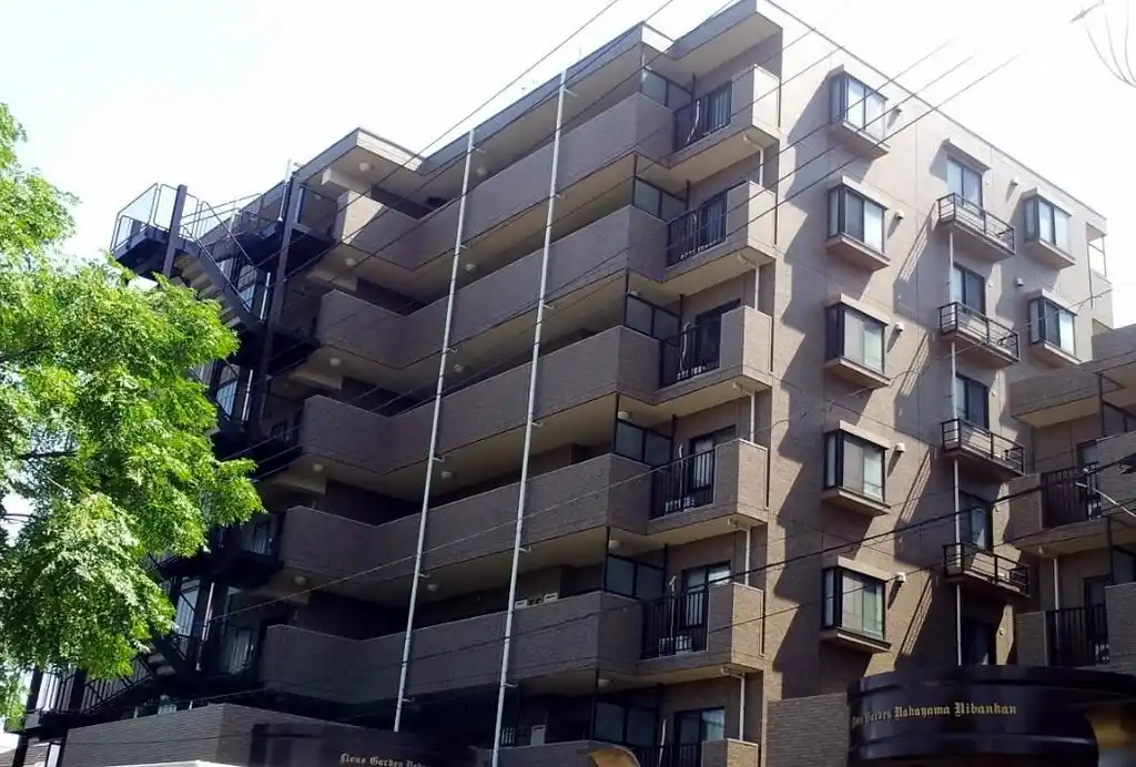ライオンズガーデン中山弐番館 外観
