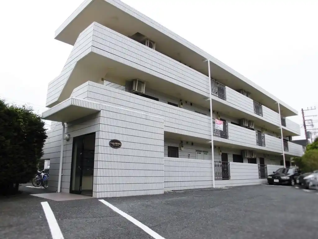 メゾンレジーナ 外観