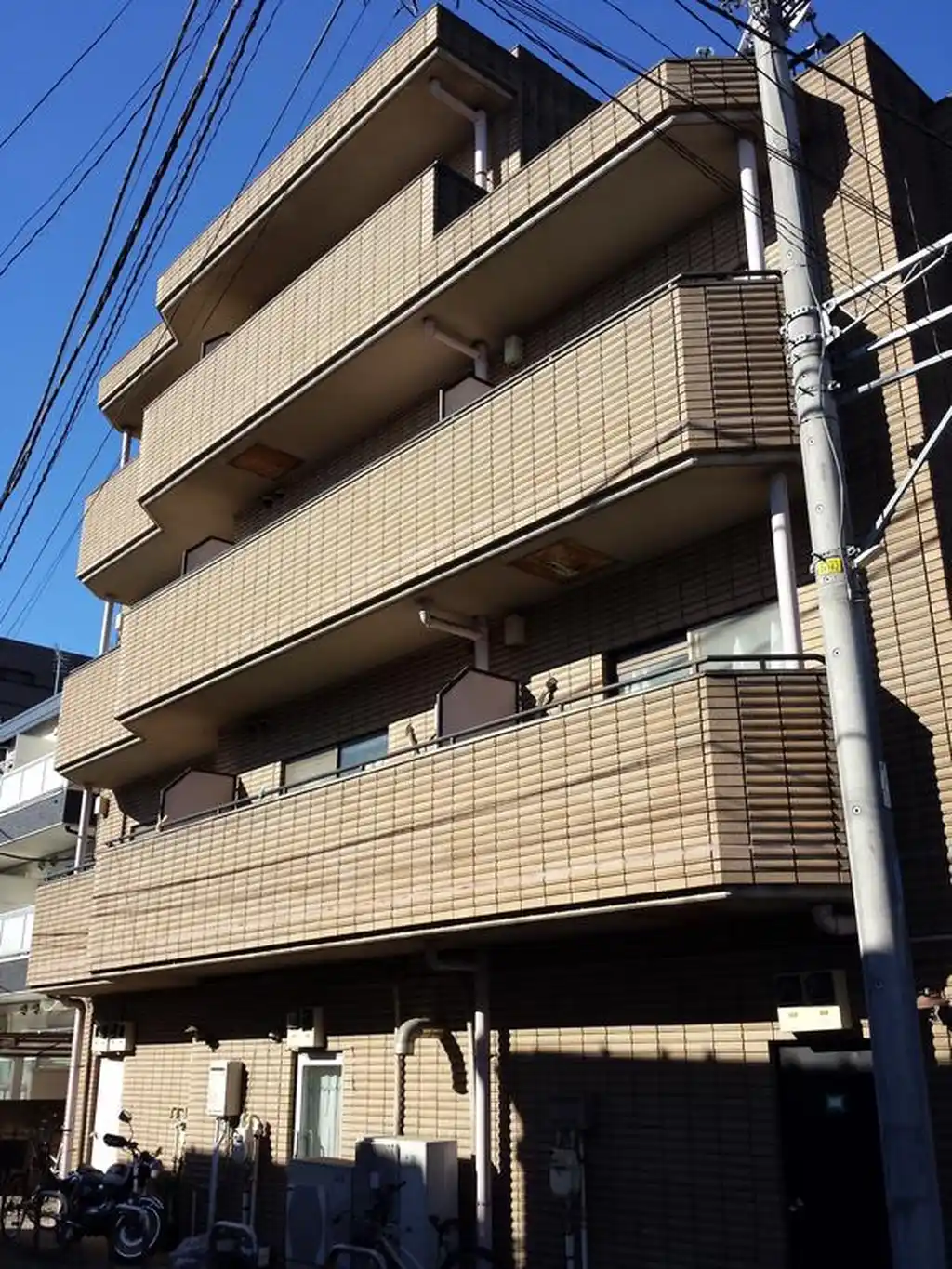 レジョンドール報徳 外観