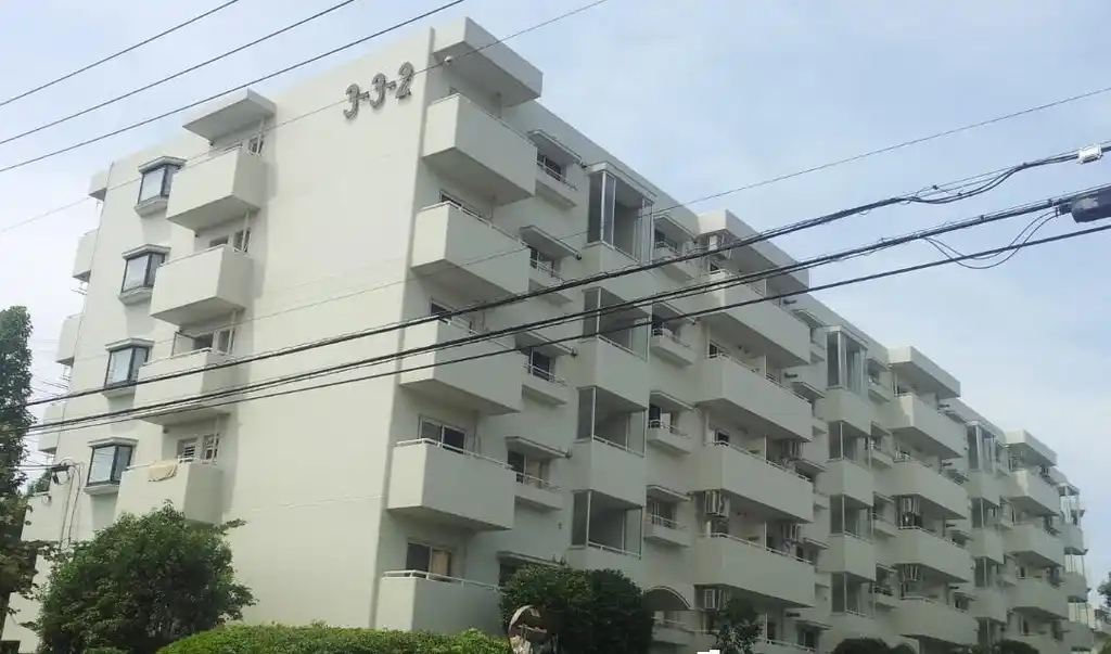 あざみ野団地3-3-2号棟 外観