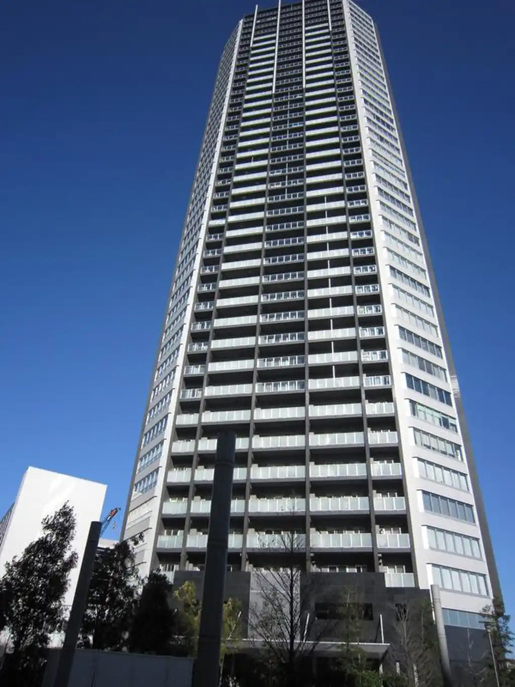 BEACON Tower Residence 外観