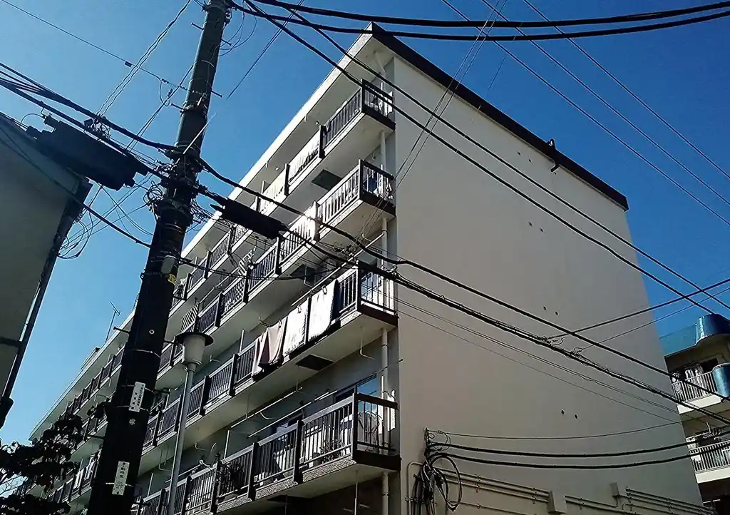 ライオンズ駒岡 外観