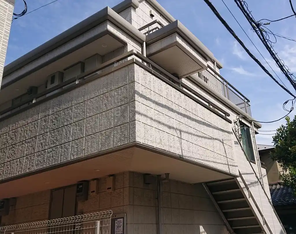 プラティークエフ 外観