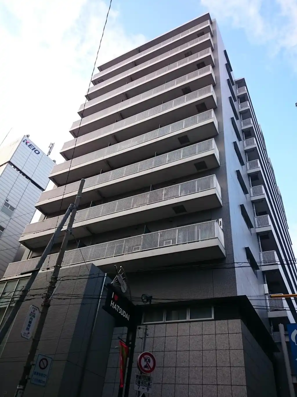 VIALATTEA初台 外観