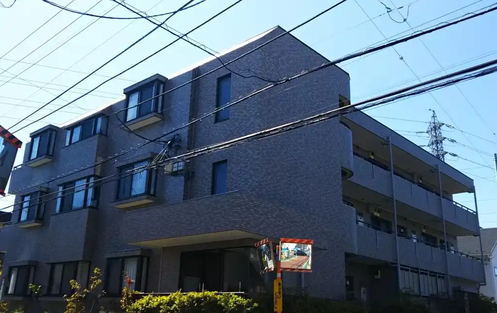カルタス88 外観