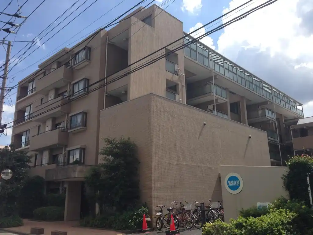 ロイヤル美住町 外観