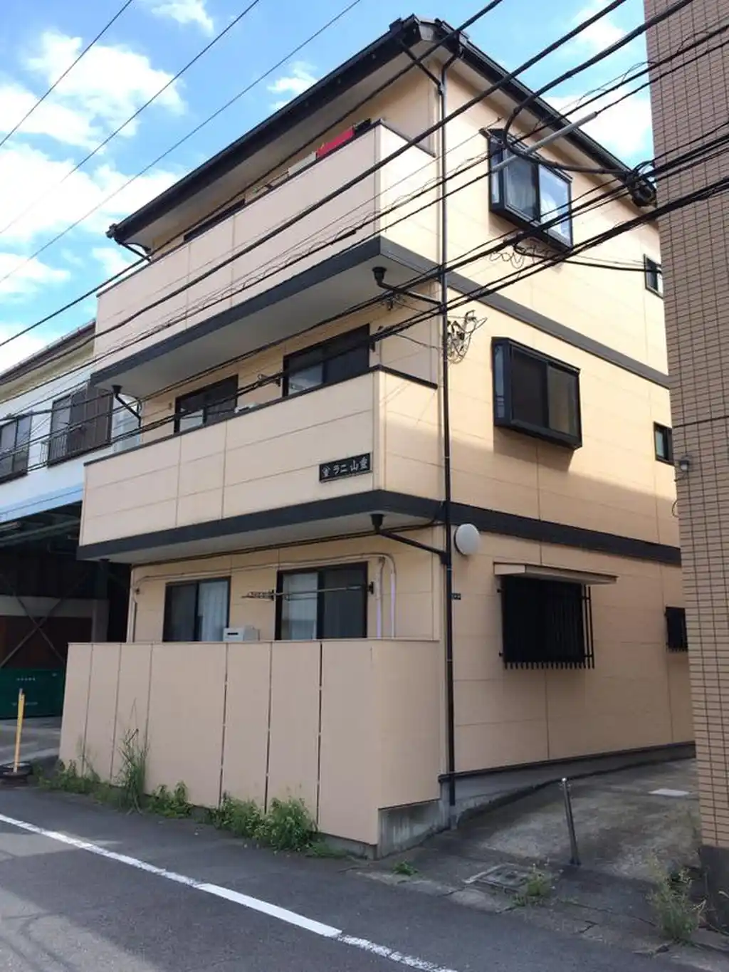 ラニ山重 外観