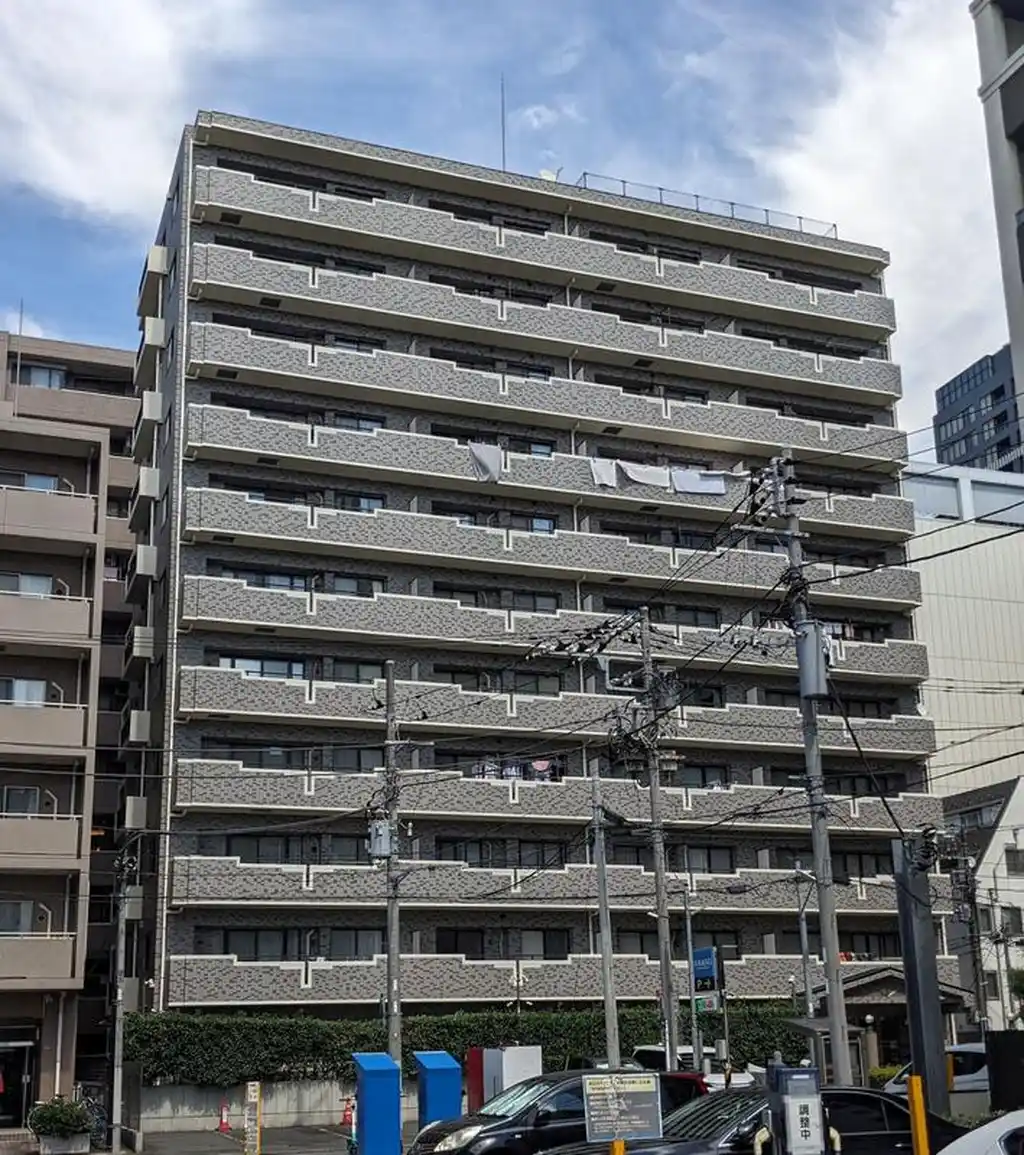 リベルテ横浜西口 外観