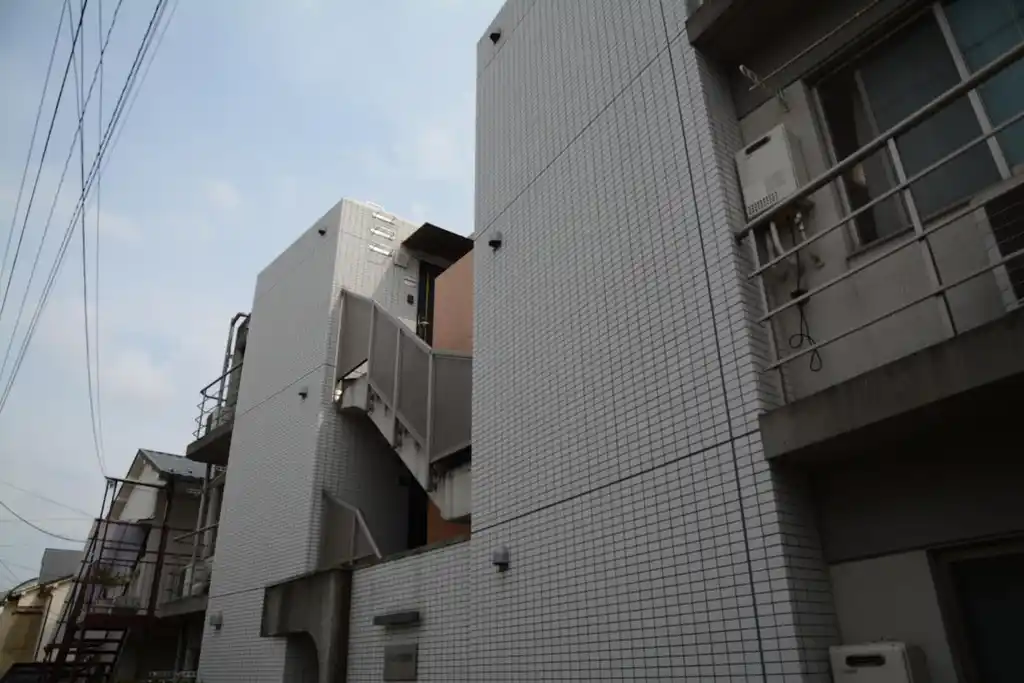 シャンテ百反坂 外観