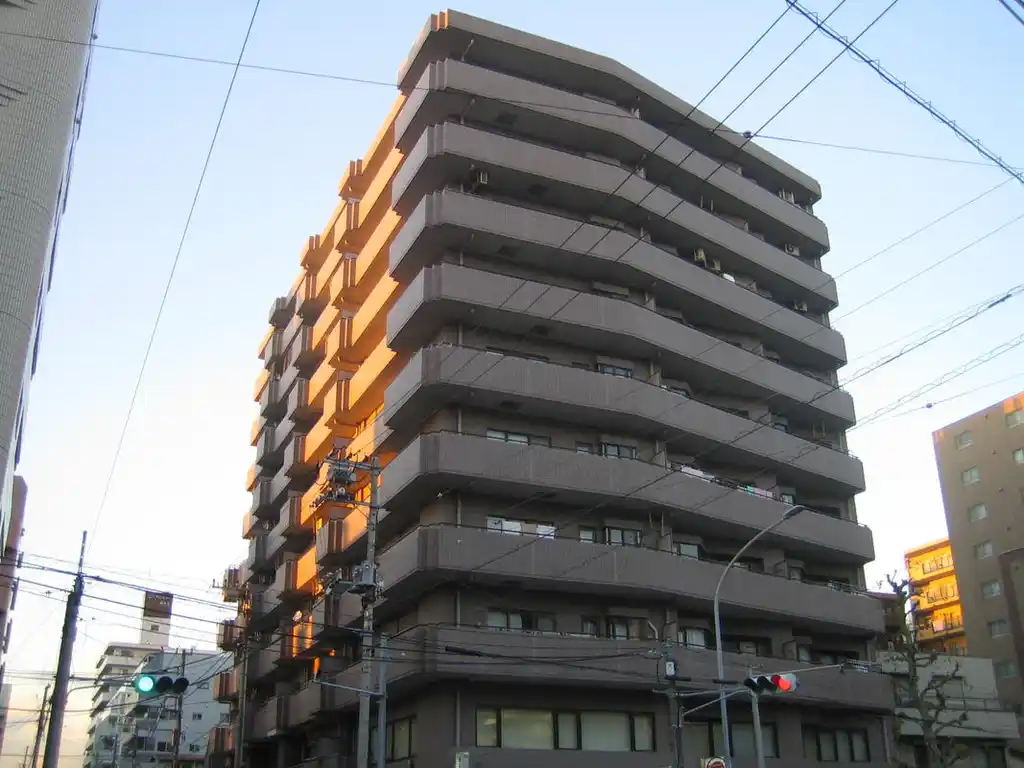 ナイスアーバン横濱駅東館 外観