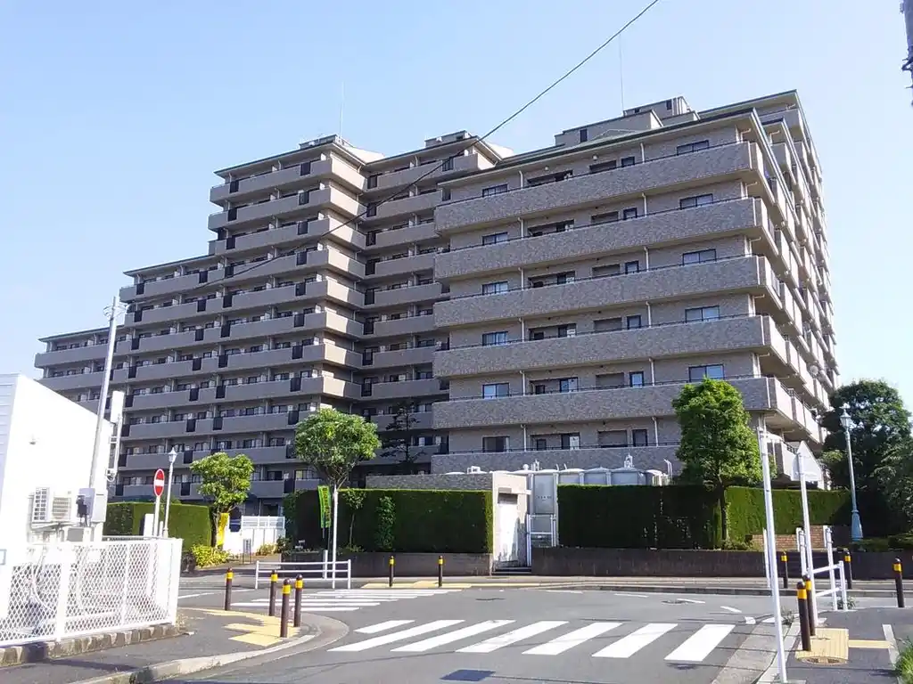 グレーシアいずみ野 外観