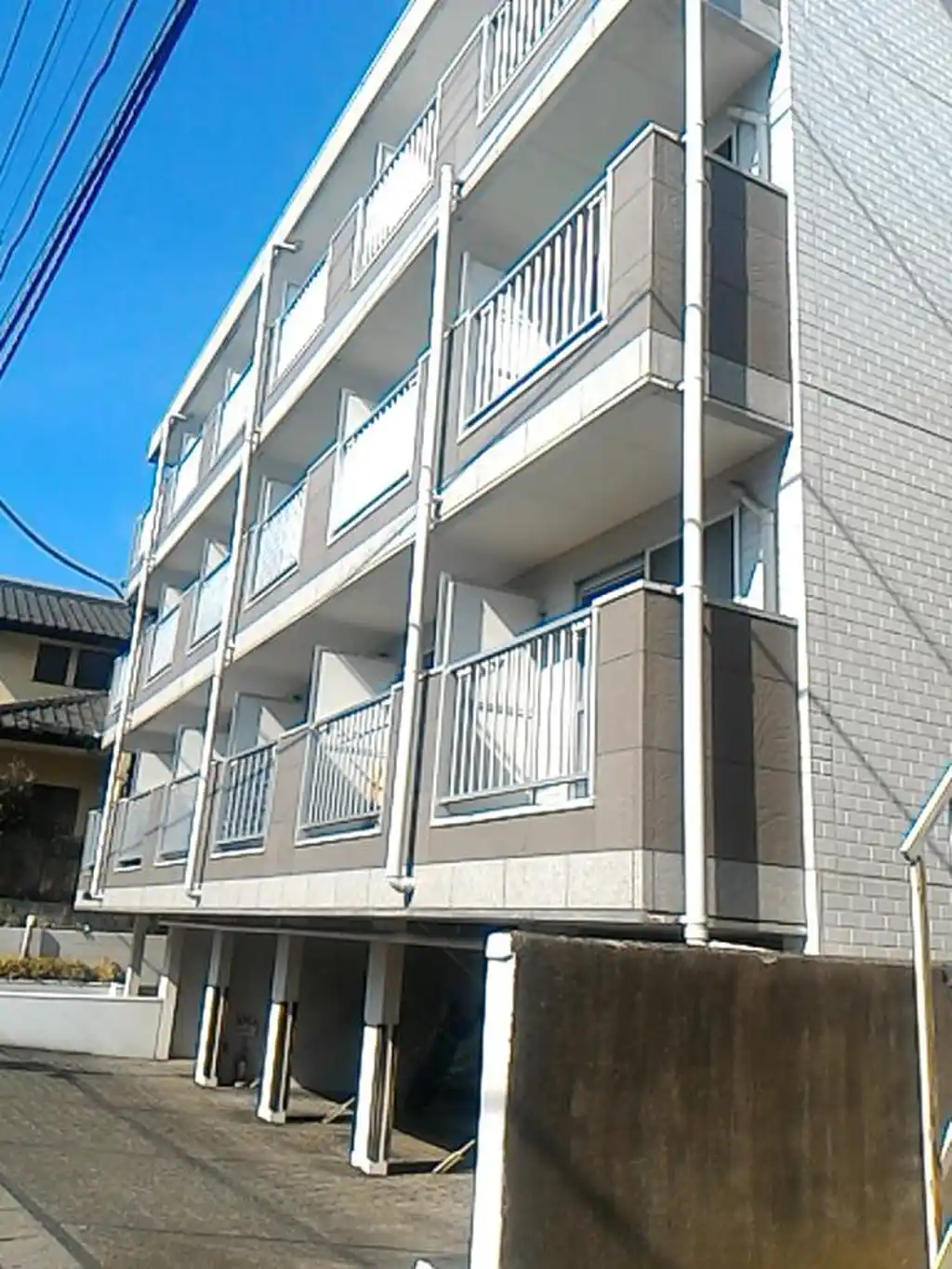 ラ・ヴィラ宮原 外観