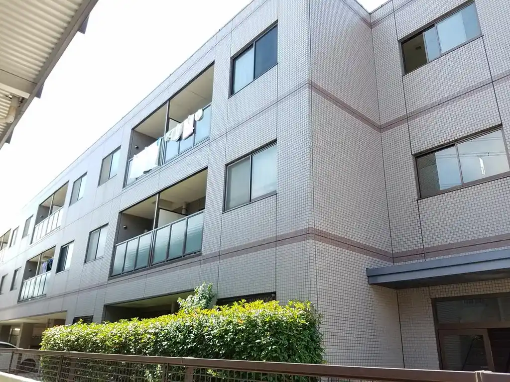 シャトーコスモス 外観