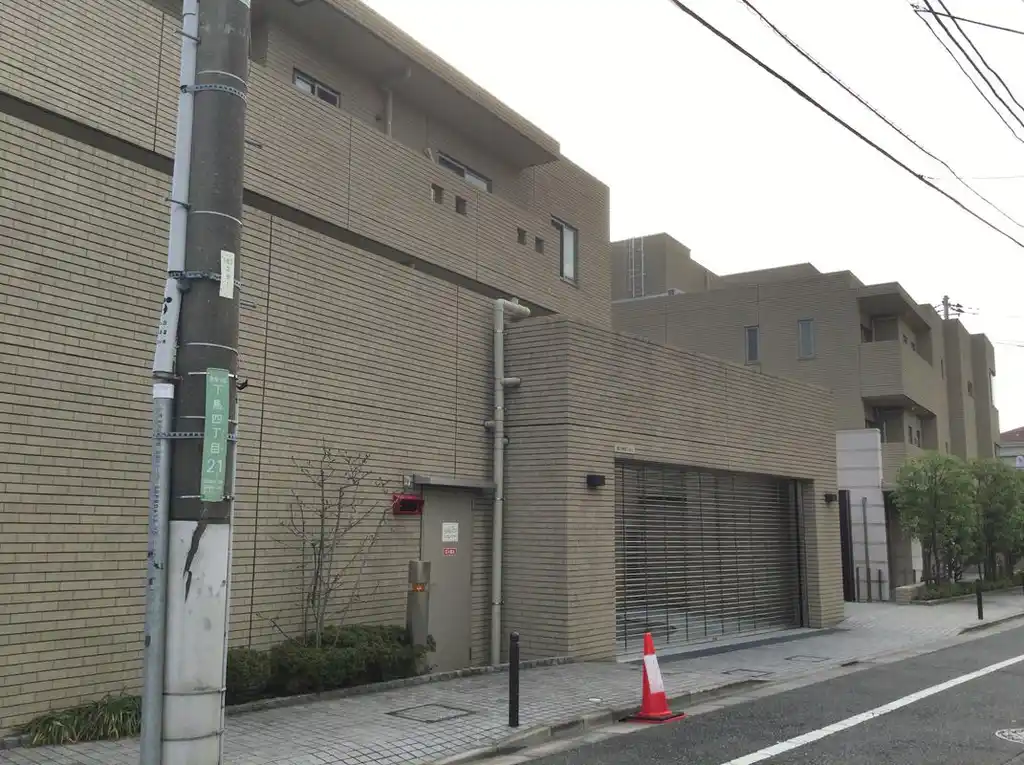 クラッシィハウス下馬 外観