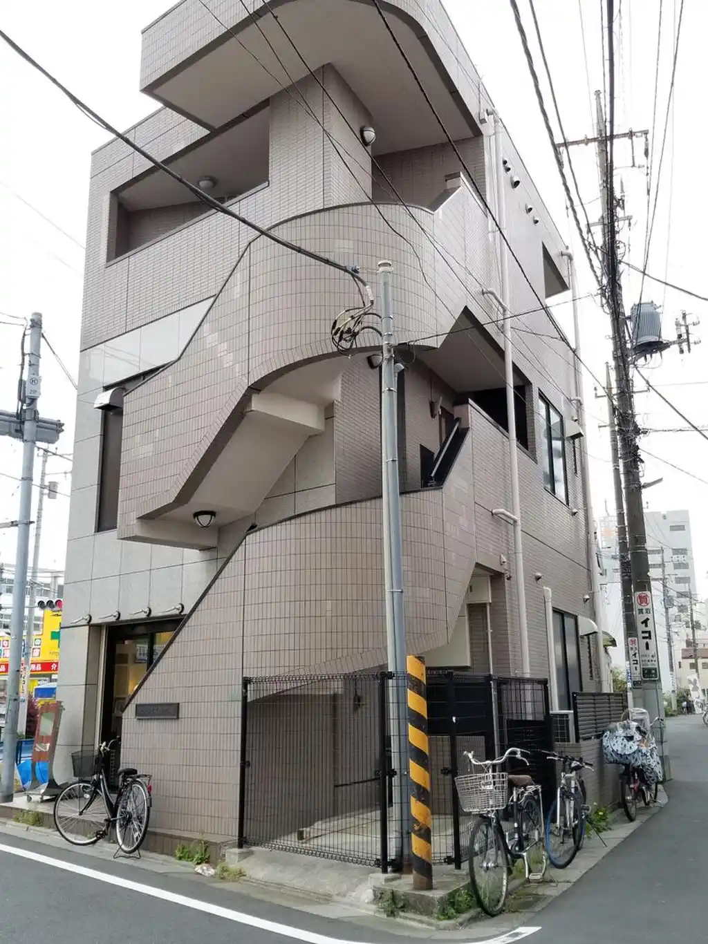 サンライズ西竹ノ塚 外観