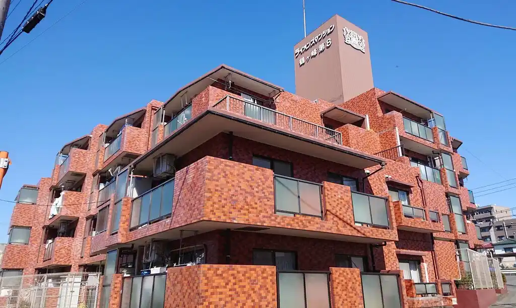 ライオンズマンション鶴ケ峰第8 外観