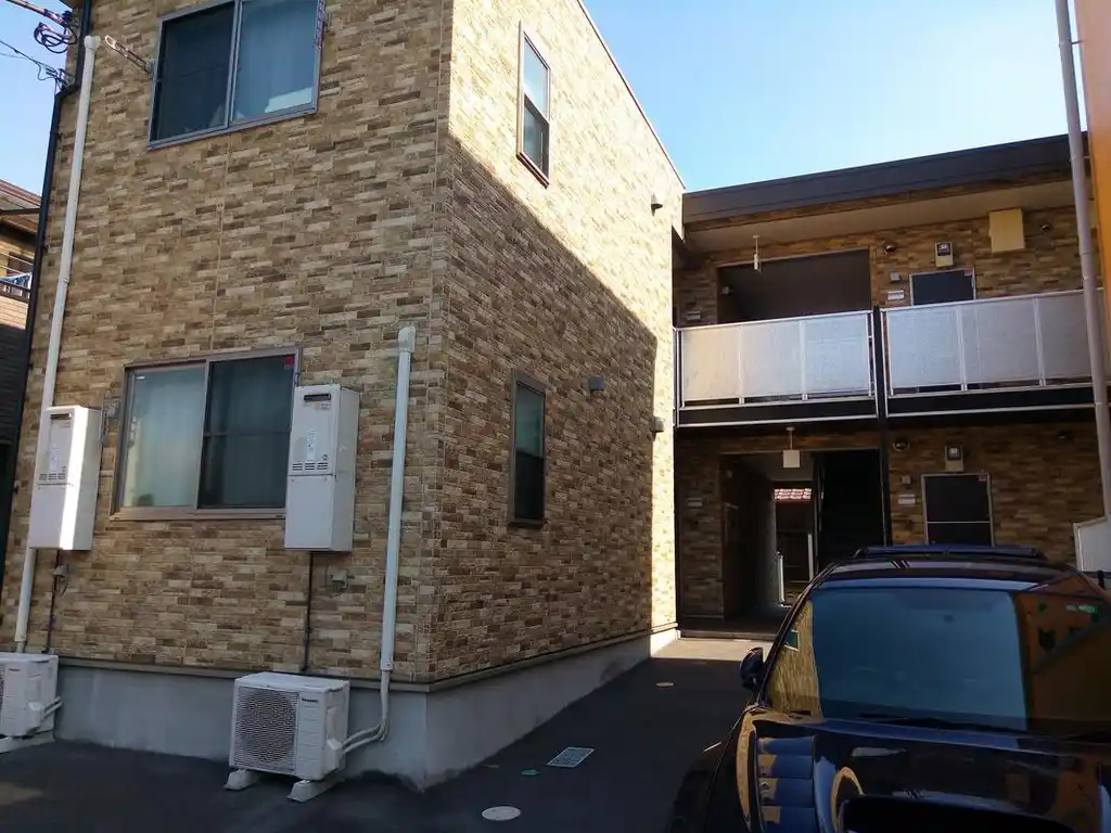 リブリ・ROOMYS 外観