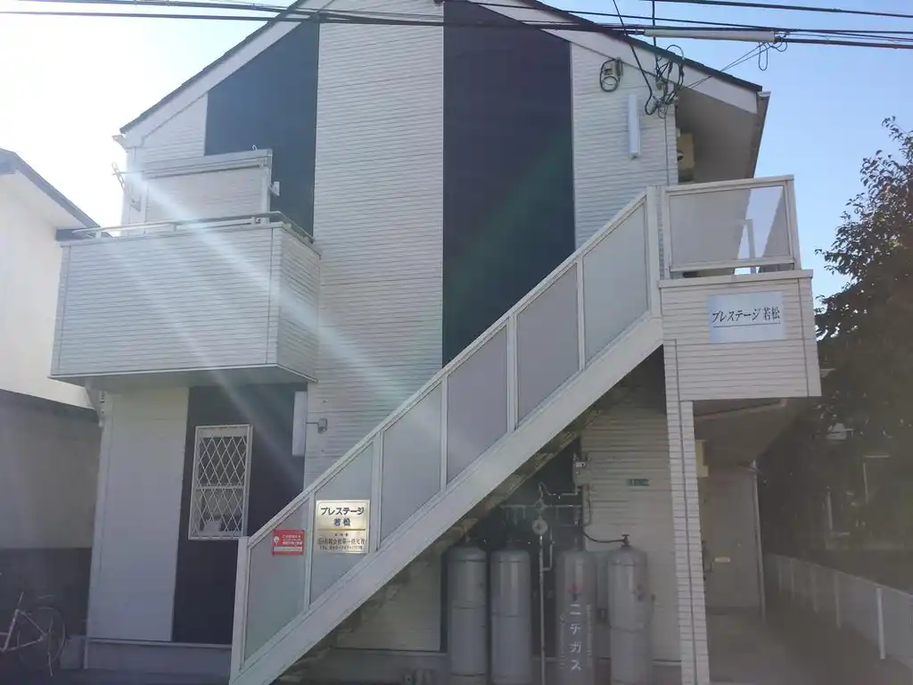 プレステージ若松 外観