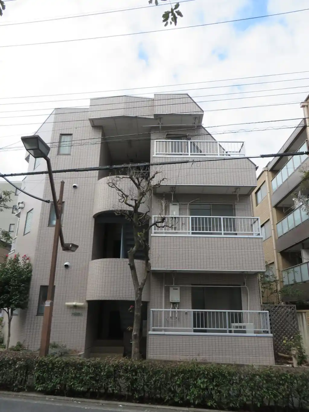 サンハウス 外観