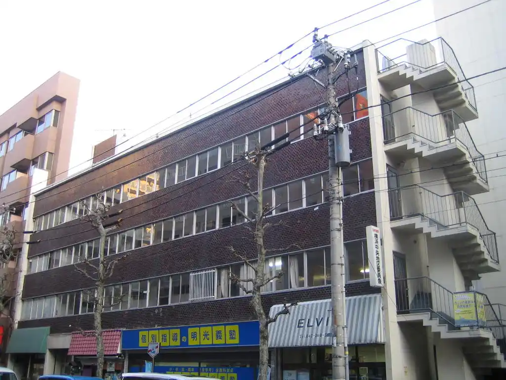 今一ビル 外観